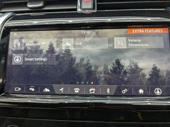 LAND ROVER DISCOVERY SPORT 2.0 D150 MHEV R-Dynamic SE SUV 5dr Diesel Auto 4WD Euro 6 (s/s) 