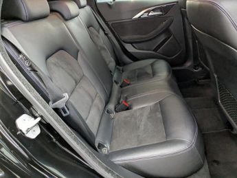 INFINITI Q30 1.5d Premium InTouch Hatchback 5dr Diesel DCT Euro 6 (s/s) (109 