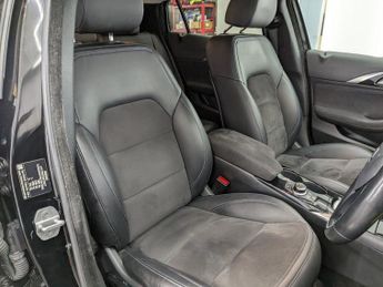 INFINITI Q30 1.5d Premium InTouch Hatchback 5dr Diesel DCT Euro 6 (s/s) (109 