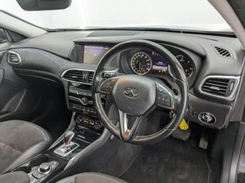 INFINITI Q30 1.5d Premium InTouch Hatchback 5dr Diesel DCT Euro 6 (s/s) (109 