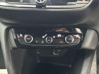 VAUXHALL Corsa Electric 50kWh Anniversary Edition Hatchback 5dr Electric Auto (136 ps)