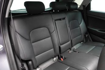 HYUNDAI TUCSON 1.6 T-GDi Premium SE SUV 5dr Petrol DCT Euro 6 (s/s) (177 ps)