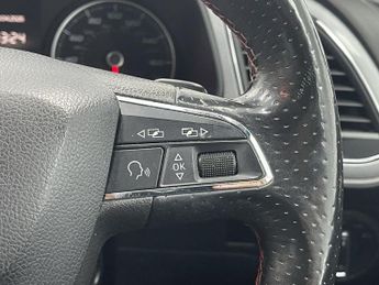 SEAT LEON 2.0 TDI FR Sport Tourer 5dr Diesel DSG Euro 6 (s/s) (184 ps)