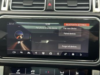 LAND ROVER RANGE ROVER 3.0 SD V6 Vogue SUV 5dr Diesel Auto 4WD Euro 6 (s/s) (275 ps)