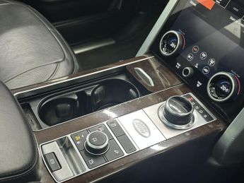 LAND ROVER RANGE ROVER 3.0 SD V6 Vogue SUV 5dr Diesel Auto 4WD Euro 6 (s/s) (275 ps)