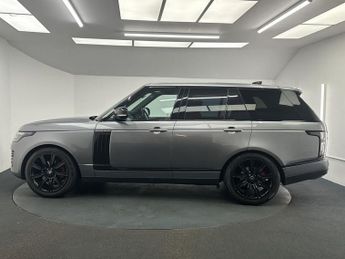 LAND ROVER RANGE ROVER 3.0 SD V6 Vogue SUV 5dr Diesel Auto 4WD Euro 6 (s/s) (275 ps)