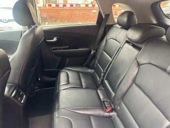 KIA NIRO 1.6 GDi 4 SUV 5dr Petrol Hybrid DCT Euro 6 (s/s) (139 bhp)