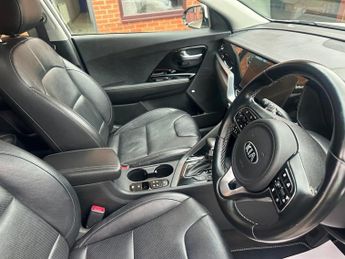 KIA NIRO 1.6 GDi 4 SUV 5dr Petrol Hybrid DCT Euro 6 (s/s) (139 bhp)