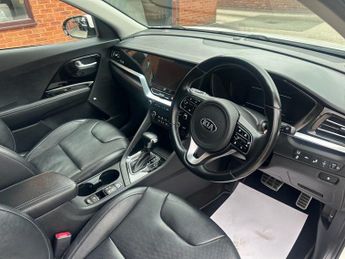 KIA NIRO 1.6 GDi 4 SUV 5dr Petrol Hybrid DCT Euro 6 (s/s) (139 bhp)