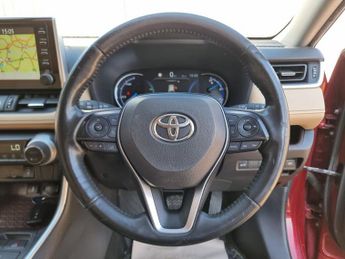TOYOTA RAV4 2.5 VVT-h Excel SUV 5dr Petrol Hybrid CVT 4WD Euro 6 (s/s) (222 