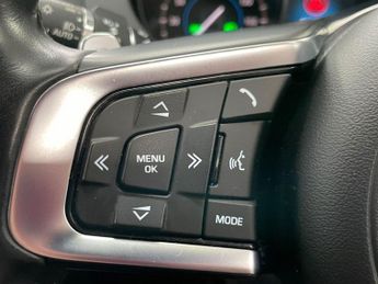 JAGUAR F-PACE 2.0 D180 R-Sport SUV 5dr Diesel Auto AWD Euro 6 (s/s) (180 ps)