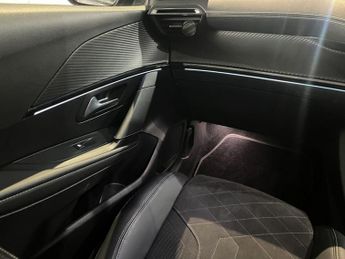 PEUGEOT E-208 50kWh GT Premium Hatchback 5dr Electric Auto (136 ps)