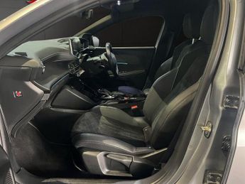 PEUGEOT E-208 50kWh GT Premium Hatchback 5dr Electric Auto (136 ps)