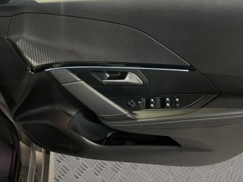 PEUGEOT E-208 50kWh GT Premium Hatchback 5dr Electric Auto (136 ps)