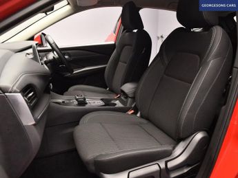 NISSAN QASHQAI 1.3 DIG-T MHEV Acenta Premium SUV 5dr Petrol Hybrid XTRON Euro 6