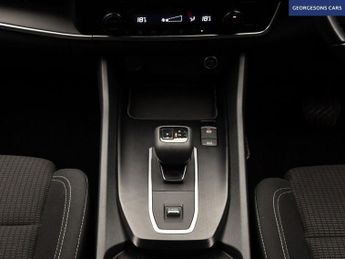 NISSAN QASHQAI 1.3 DIG-T MHEV Acenta Premium SUV 5dr Petrol Hybrid XTRON Euro 6