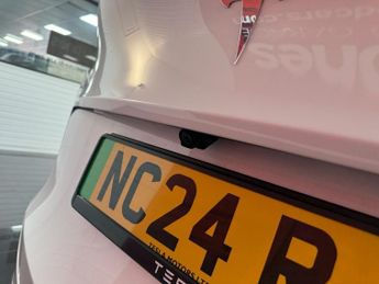 TESLA MODEL Y SUV 5dr Electric Auto RWD (346 ps)