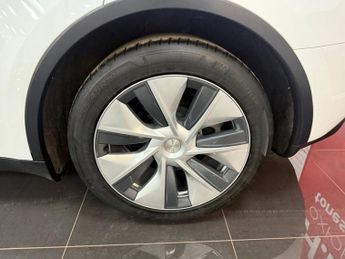 TESLA MODEL Y SUV 5dr Electric Auto RWD (346 ps)