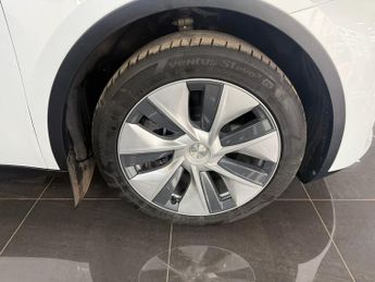 TESLA MODEL Y SUV 5dr Electric Auto RWD (346 ps)