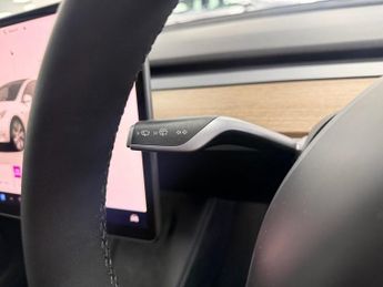 TESLA MODEL Y SUV 5dr Electric Auto RWD (346 ps)