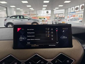 DS AUTOMOBILES DS 3 CROSSBACK 1.2 PureTech Prestige Crossback 5dr Petrol EAT8 Euro 6 (s/s) (15