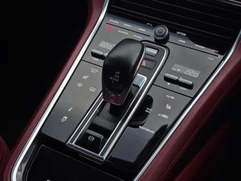 PORSCHE PANAMERA 2.9 V6 E-Hybrid 14kWh 4 Saloon 5dr Petrol Plug-in Hybrid PDK 4WD