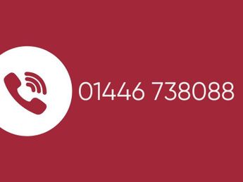 VOLVO XC70 2.4 D5 SE Lux Estate Diesel Geartronic AWD 5dr - Just 39,272 Mil