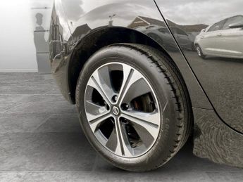 NISSAN LEAF 40kWh N-Connecta Hatchback 5dr Electric Auto (150 ps)