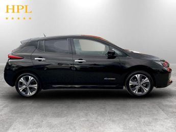 NISSAN LEAF 40kWh N-Connecta Hatchback 5dr Electric Auto (150 ps)