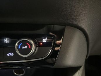 VAUXHALL Corsa Electric 50kWh Elite Nav Premium Hatchback 5dr Electric Auto (7.4Kw Charg