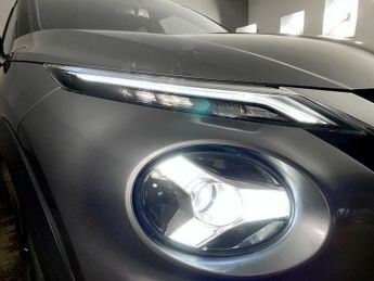 NISSAN JUKE 1.0 DIG-T N-Connecta SUV 5dr Petrol DCT Auto Euro 6 (s/s) (114 p