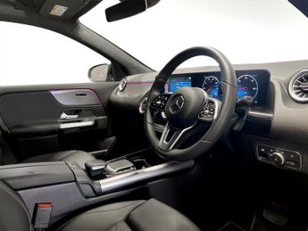 MERCEDES-BENZ EQA EQA 250+ 70.5kWh Sport SUV 5dr Electric Auto (190 ps)