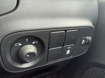 CITROEN C3 1.2 PureTech C-Series Edition Hatchback 5dr Petrol EAT6 Euro 6 (
