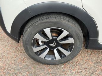 CITROEN C3 1.2 PureTech C-Series Edition Hatchback 5dr Petrol EAT6 Euro 6 (