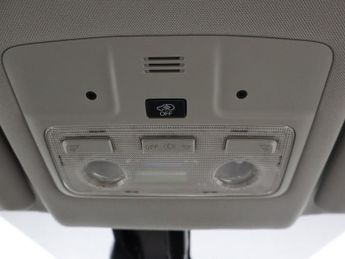 TOYOTA RAV4 2.2 D-CAT Invincible SUV 5dr Diesel Auto 4WD Euro 5 (150 ps)