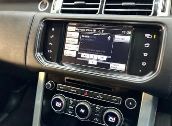 LAND ROVER RANGE ROVER 4.4 SD V8 Autobiography SUV 5dr Diesel Auto 4WD Euro 6 (s/s) (33