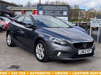 VOLVO V40 CROSS COUNTRY 1.6 D2 Lux Hatchback 5dr Diesel Powershift Euro 5 (s/s) (115 ps)