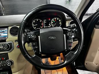 LAND ROVER DISCOVERY 4 3.0 SD V6 HSE SUV 5dr Diesel Auto 4WD Euro 5 (s/s) (255 bhp)