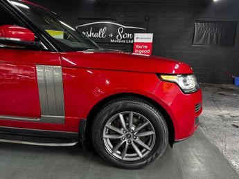 LAND ROVER RANGE ROVER 3.0 TD V6 Vogue SE SUV 5dr Diesel Auto 4WD Euro 5 (s/s) (258 ps)
