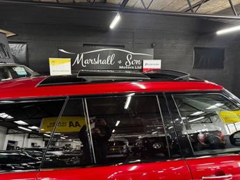 LAND ROVER RANGE ROVER 3.0 TD V6 Vogue SE SUV 5dr Diesel Auto 4WD Euro 5 (s/s) (258 ps)