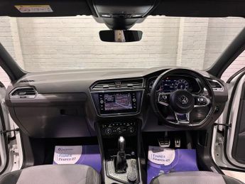 VOLKSWAGEN TIGUAN 2.0 TDI R-Line SUV 5dr Diesel DSG 4Motion Euro 6 (s/s) (150 ps)