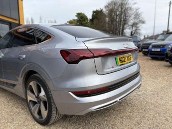 AUDI E-TRON 55 S line Sportback 5dr Electric Auto quattro 95kWh (11kW Charge