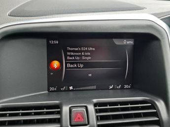 VOLVO XC60 2.0 D4 SE Nav SUV 5dr Diesel Manual Euro 6 (s/s) (190 ps)