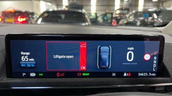 FORD MUSTANG MACH-E Standard Range 70kWh SUV 5dr Electric Automatic (269 ps)