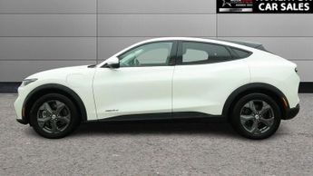 FORD MUSTANG MACH-E Standard Range 70kWh SUV 5dr Electric Automatic (269 ps)