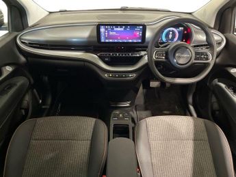 FIAT 500E 42kWh Icon Hatchback 3dr Electric Auto (118 ps)