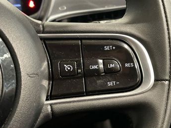 FIAT 500E 42kWh Icon Hatchback 3dr Electric Auto (118 ps)