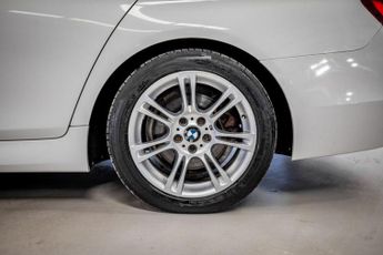 BMW 5 SERIES 5 Series 2.0 520i M Sport Touring 5dr Petrol Steptronic Euro 5