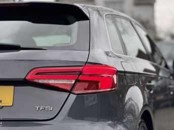 AUDI A3 1.4 TFSI CoD S line Sportback 5dr Petrol S Tronic Euro 6 (s/s) (