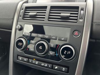 LAND ROVER DISCOVERY SPORT 2.0 TD4 Landmark SUV 5dr Diesel Auto 4WD Euro 6 (s/s) (180 ps)